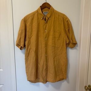 Wind River linen Button Down Men’s T Shirt Yellow Mustard Size M Summer
